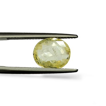 Yellow Sapphire - 4.09 Carat (4.49 Ratti)-Origin-Ceylon (Sri Lanka)