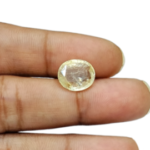 Yellow Sapphire - 4.09 Carat (4.49 Ratti)-Origin-Ceylon (Sri Lanka) - Image 4