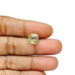 Yellow Sapphire - 3.81 Carat (4.18 Ratti)-Origin-Ceylon (Sri Lanka) - Image 4