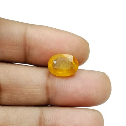 Yellow Sapphire-3.8 Carat (4.20 Ratti)-Origin-Bangkok